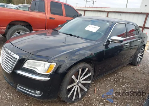 2012 Chrysler 300 S V8 from USA, damaged, VIN 2C3CCAJT5CH161031